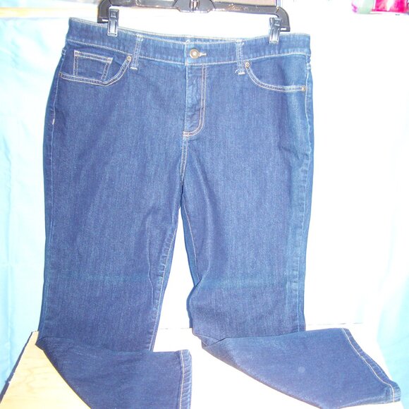 St. John's Bay Straight Leg Dark Wash Jeans Sz 16PS - Picture 2 of 7